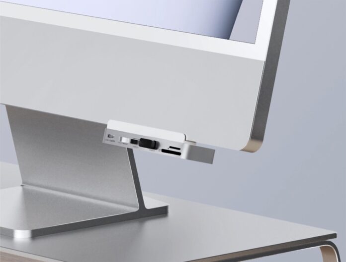 L'hub che espande la connettività di iMac 24 costa poco più di 40 euro