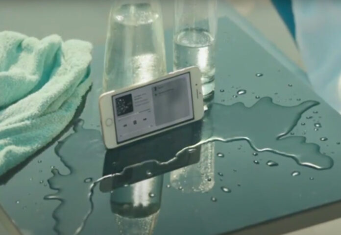 Come fa Apple a sapere che l’acqua è entrata nell’iPhone?