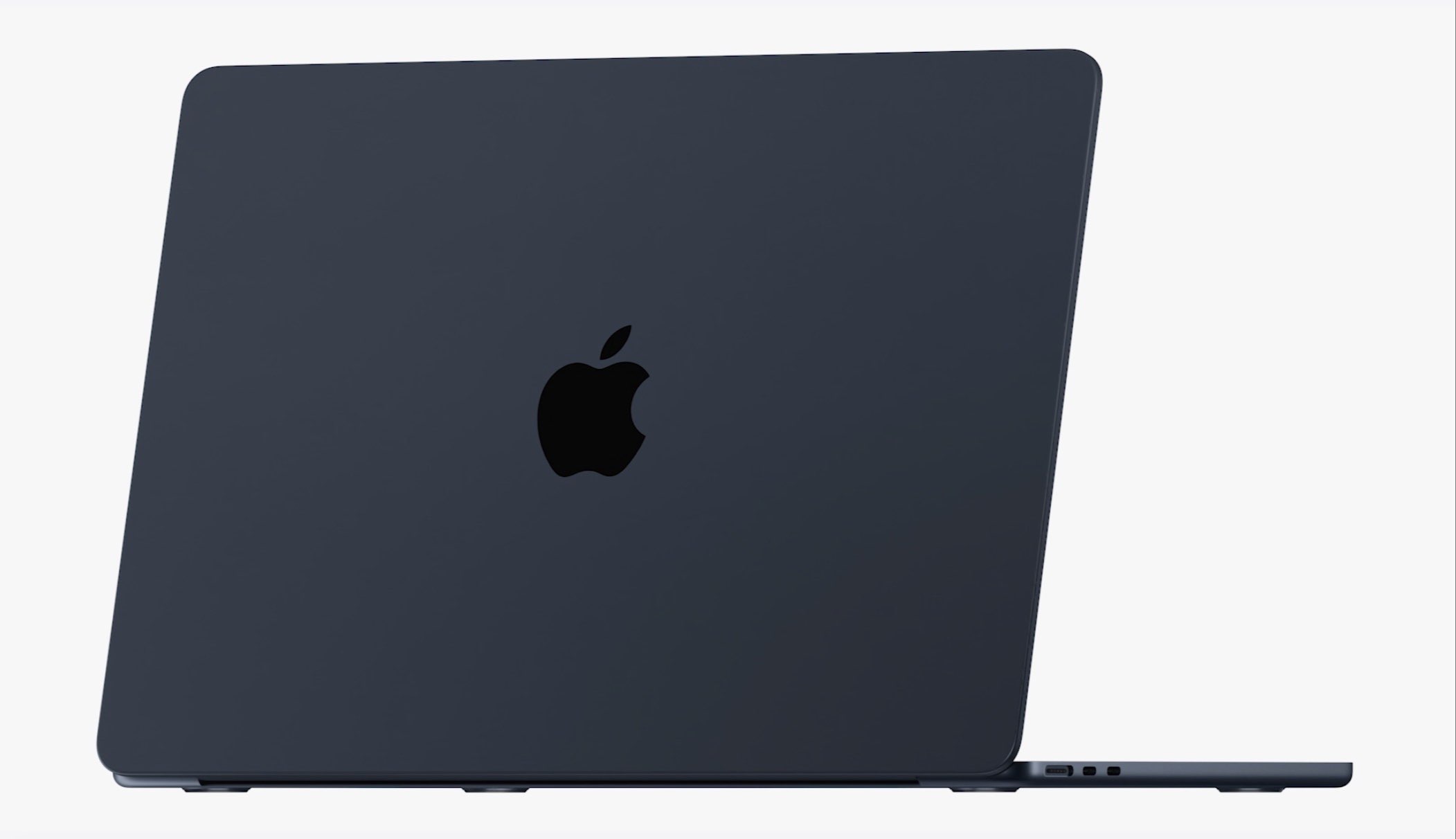 Apple svela il nuovo MacBook Air 2022 con chip M2