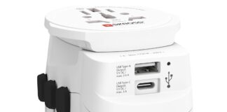 Adattatore internazionale con prese USB-A e USB-C, scontatissimo a 20,99€