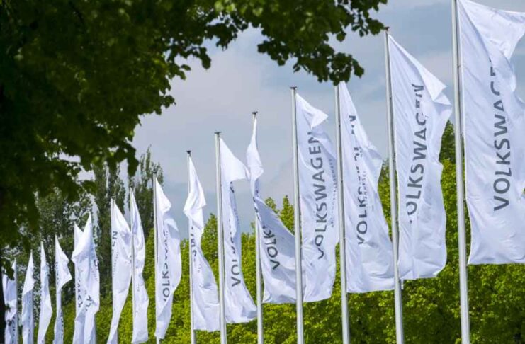 Volkswagen, +27% le consegne di veicoli 100% elettrici nel primo semestre