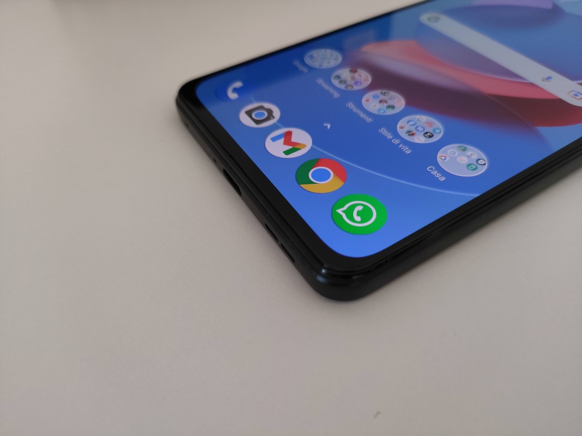 Recensione POCO F4, un terminale onesto con le carte in regola