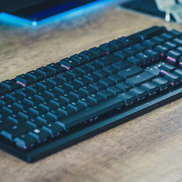 Recensione Razer Deathstalker V2 Pro: tastiera laser che sfida il mondo meccanico