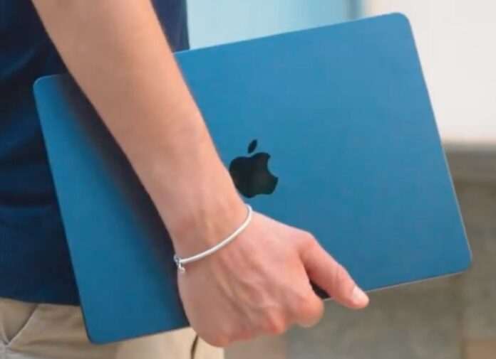 MacBook Air M2, nelle prime recensioni è il Mac dei desideri