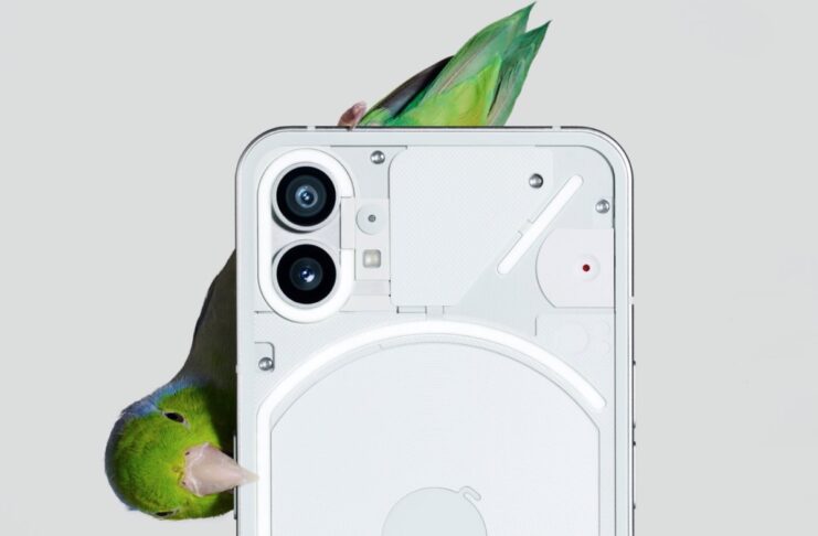 Nothing e WindTre portano phone (1) in Italia