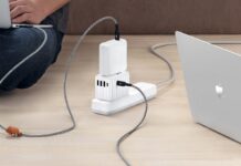 Viaggiare leggeri con l’adattatore prese internazionali e alimentatore fino a 61W oggi in sconto