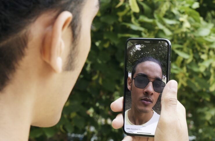 Amazon Virtual Try On, gli occhiali da sole si provano in realtà aumentata