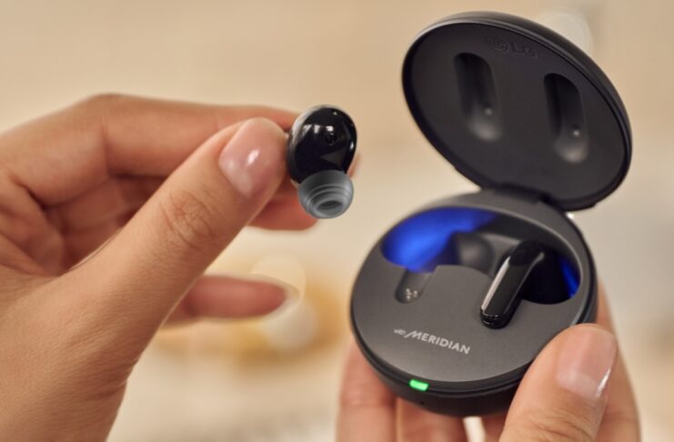 LG Tone Free T90 offrono tracciamento della testa Dolby