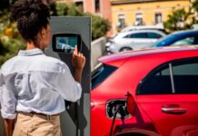 Wallbox spiega come installare la stazione di ricarica in condominio Wallbox spiega come installare la stazione di ricarica in condominio