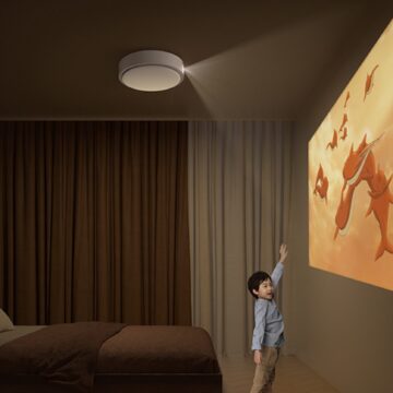 XGIMI Magic Lamp e il video proiettore scompare nella lampada a soffitto