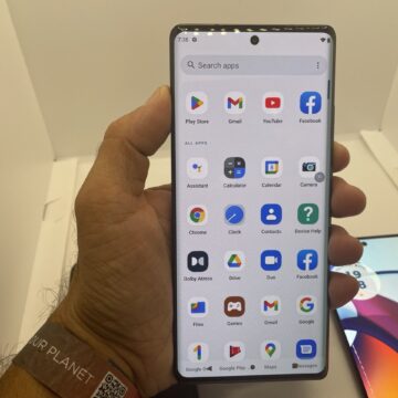 Motorola, lancio mondiale di edge 30 ultra, fusion e neo a Milano