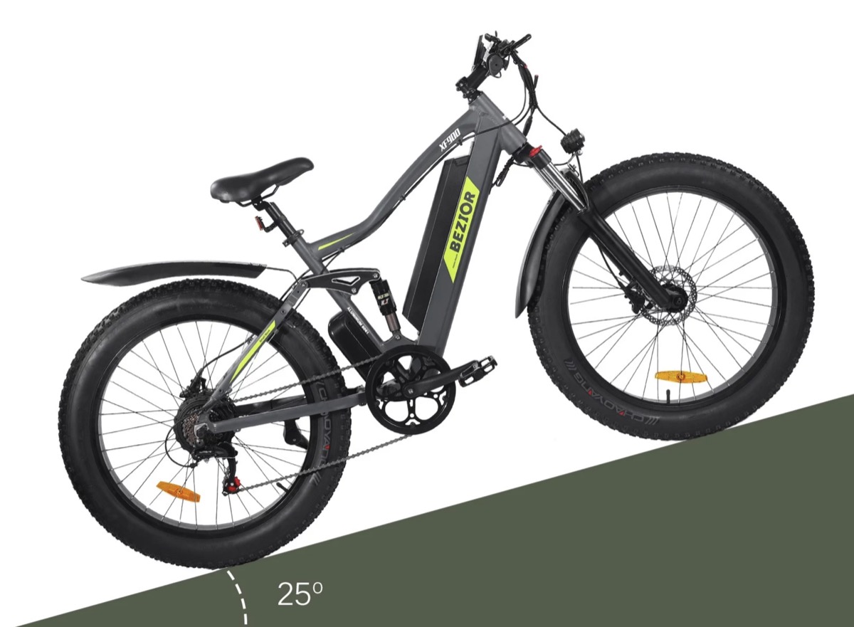 BEZIOR XF900, la city bike con motore da 750W in offerta a 1200 euro