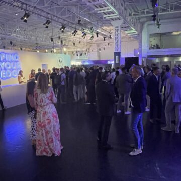 Motorola, lancio mondiale di edge 30 ultra, fusion e neo a Milano