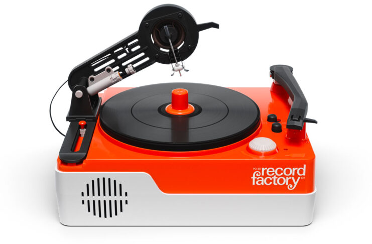 PO-80 record factory permette di registrare e riprodurre vinili in casa