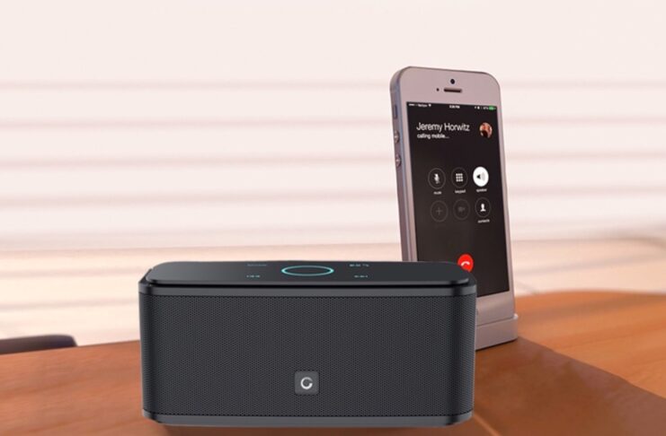 SoundBox DOSS, altoparlante impermeabile che suona 20 ore