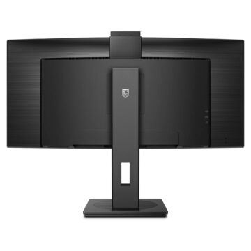 Tre nuovi monitor Philisp con docking USB-C e webcam