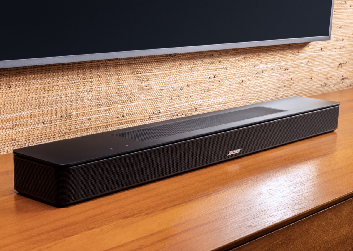 BOSE annuncia la smart Soundbar 600 compatta e con Dolby Atmos