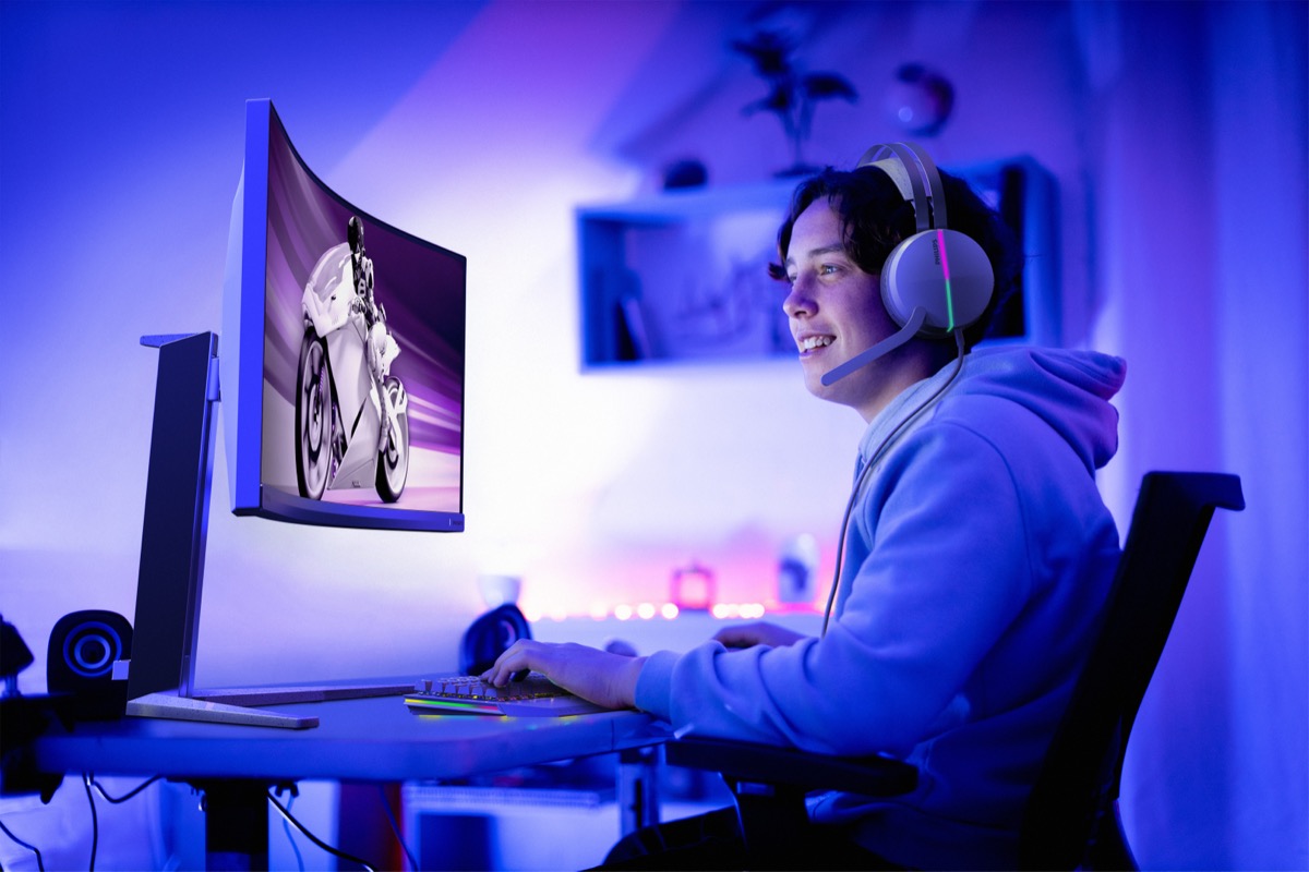 Philips lancia Evnia, monitor e accessori per il gaming