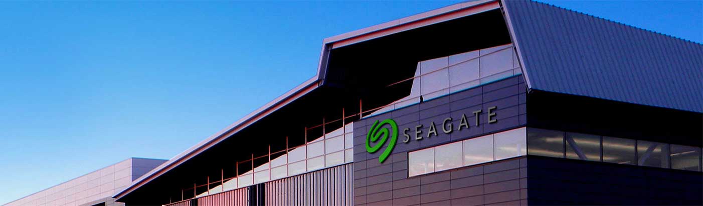 Seagate taglia 3000 posti di lavoro ed è accusata di violazione sanzioni USA