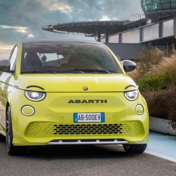 Abarth diventa elettrica con la nuova Abarth 500e