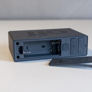 Recensione Lexon Flip Plus, sveglia elegante, semplice e geniale