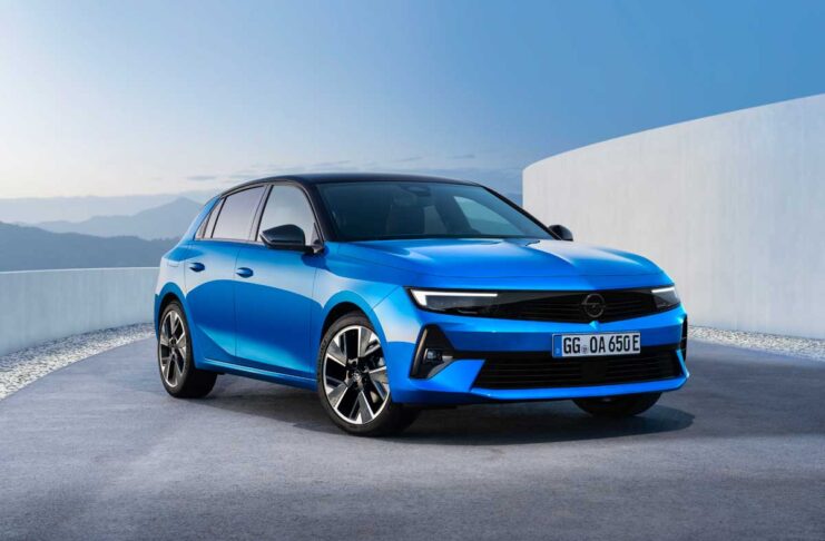 Opel Astra disponibile anche in versione elettrica