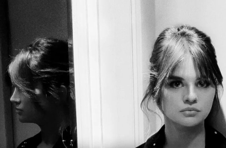 Apple e Selena Gomez regalano due mesi di Apple TV Plus gratis