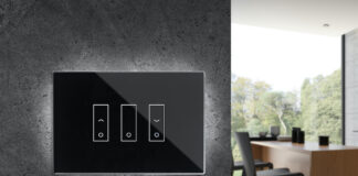 Gli interruttori iotty diventano Plus con più sensori smart e gestione energia