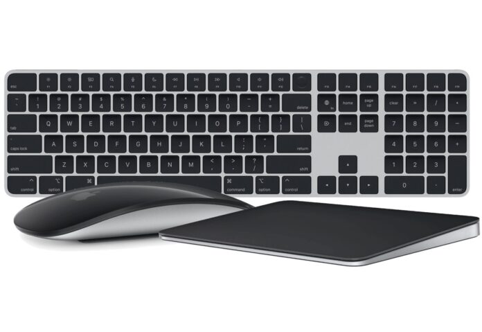 Look “all black” per la scrivania, Magic mouse e Magic Keyboard neri in sconto