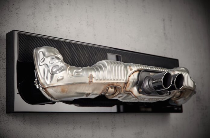 Porsche Design svela lo speaker con marmitta da 12.000 €