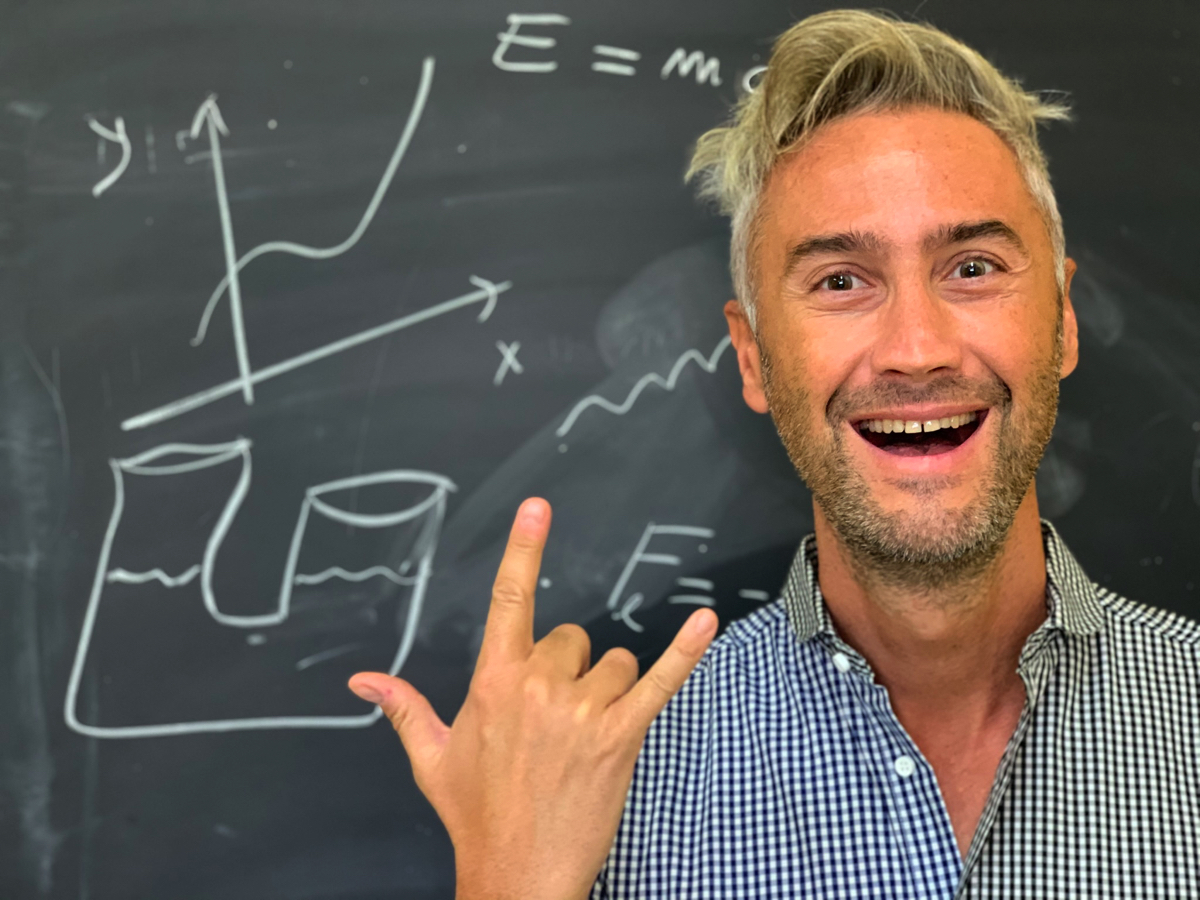 CeC apre a Casamassima il primo store Apple Premium Partner in Italia CeC apre a Casamassima il primo store Apple Premium Partner in Italia