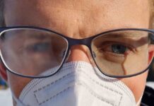 Un nuovo materiale permetterà di dire addio agli occhiali appannati Un nuovo materiale permetterà di dire addio agli occhiali appannati