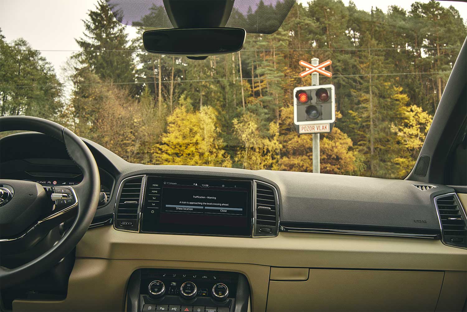 L’app Traffication di Skoda monitora anche i passaggi a livello L’app Traffication di Skoda monitora anche i passaggi a livello