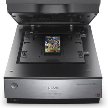 Epson Perfection V850 Pro, uno scanner professionale per foto e pellicole