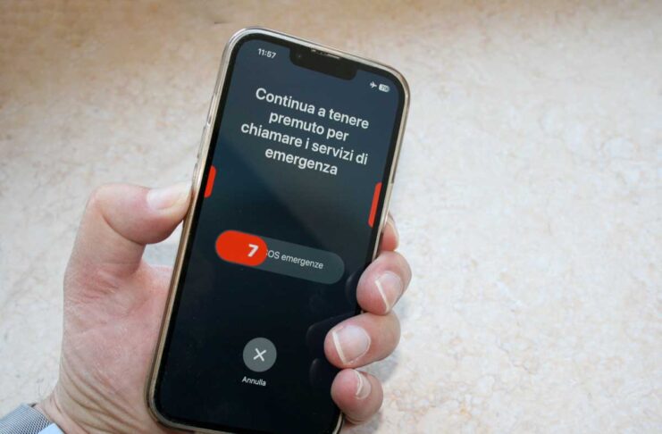 Con iOS 16.3 cambia la procedura per le chiamate di emergenza su iPhone con Face ID
