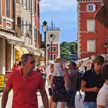 Recensione Vivo X80 Pro con tecnologia Zeiss, il top di gamma per chi ama la fotografia