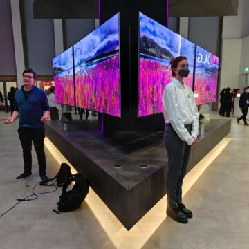 Recensione Vivo X80 Pro con tecnologia Zeiss, il top di gamma per chi ama la fotografia