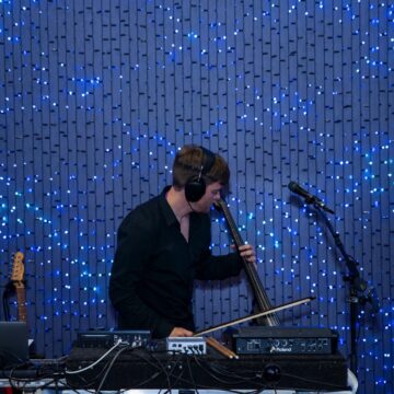 Twinkly Entertainment Hub al CES 2023 sincronizza tutte le luci con video, musica e gaming