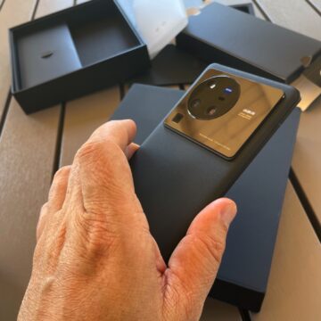 Recensione Vivo X80 Pro con tecnologia Zeiss, il top di gamma per chi ama la fotografia