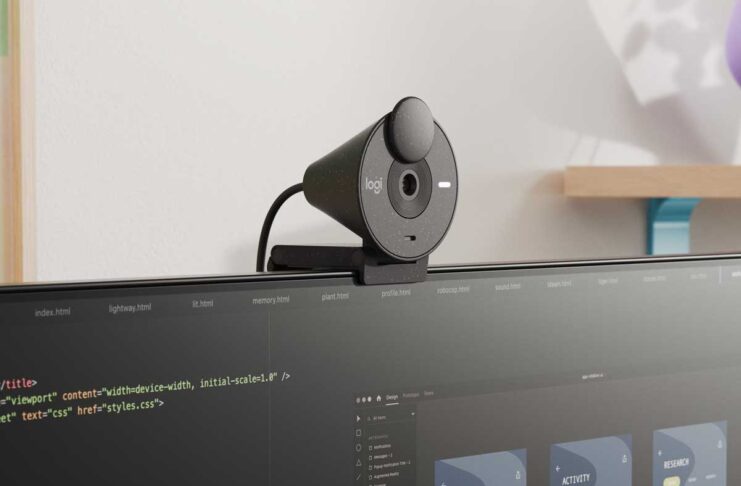 Logitech Brio 300, webcam 1080p con plastica riciclata