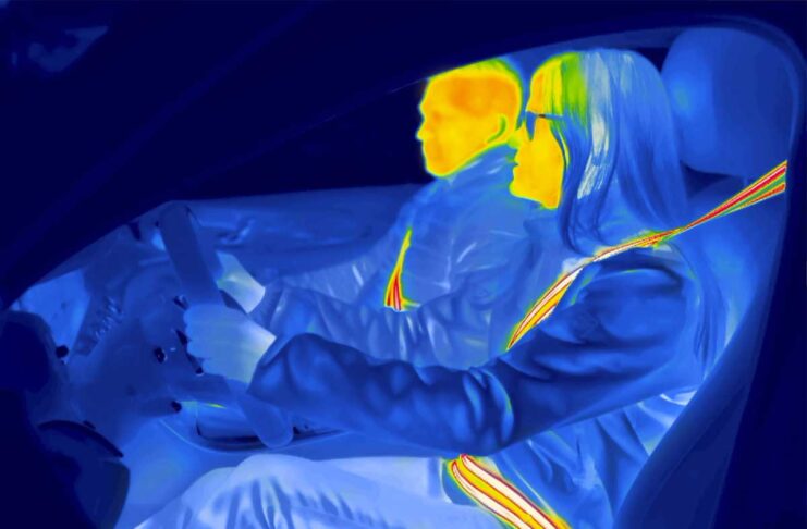 Una cintura riscaldata per le vetture