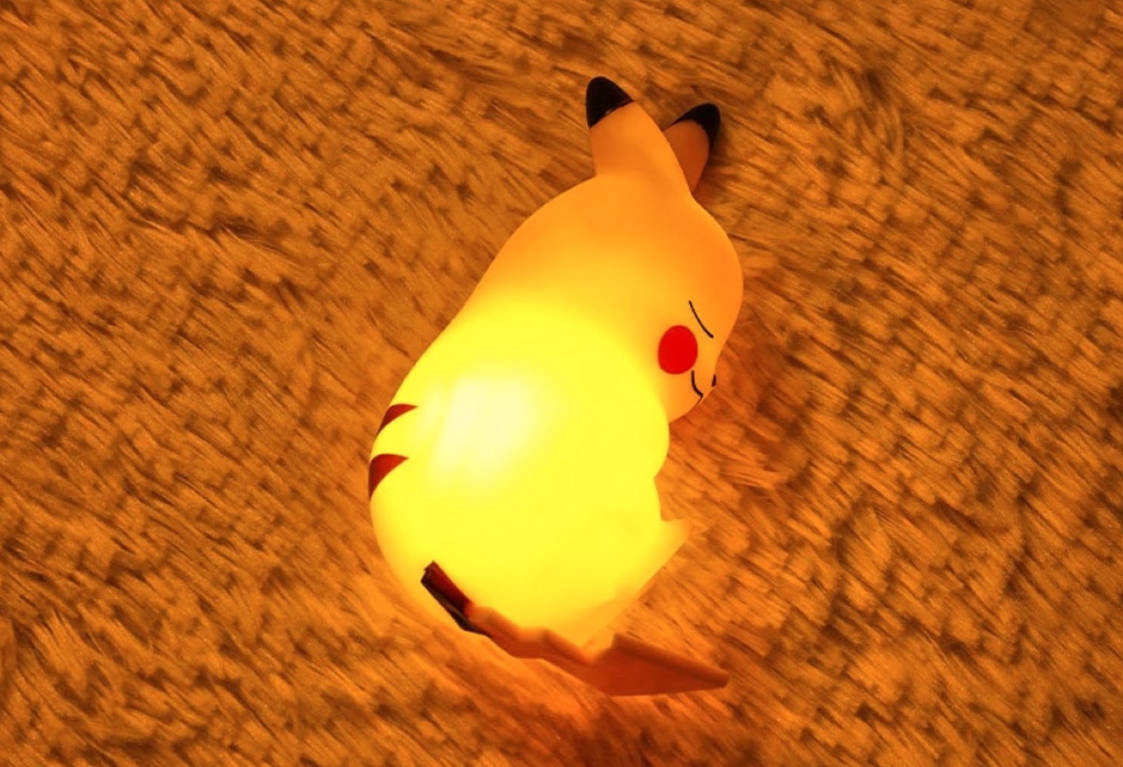 La lampada Pikachu per far dormire i bambini scontata a 3,29 € La lampada Pikachu per far dormire i bambini scontata a 3,29 €