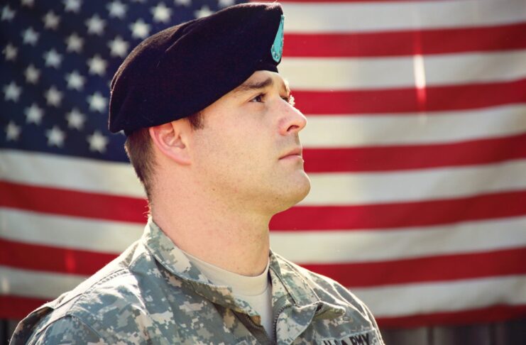 Microsoft HoloLens, il Congresso USA ridimensiona gli ordini