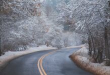 Un additivo per l’asfalto impedisce la formazione di ghiaccio per anni Un additivo per l’asfalto impedisce per anni la formazione di ghiaccio