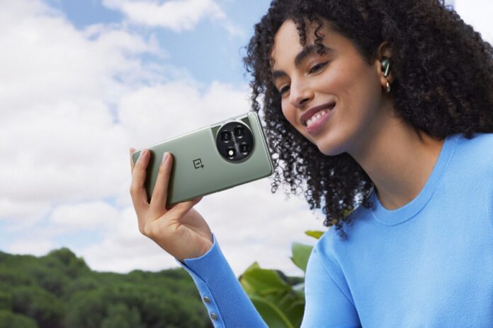 OnePlus presenta lo smartphone OnePlus 11 5G