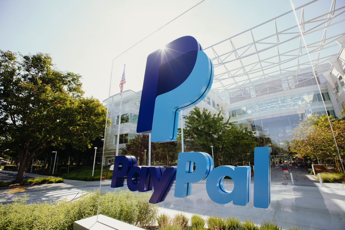PayPal licenzia 2000 dipendenti