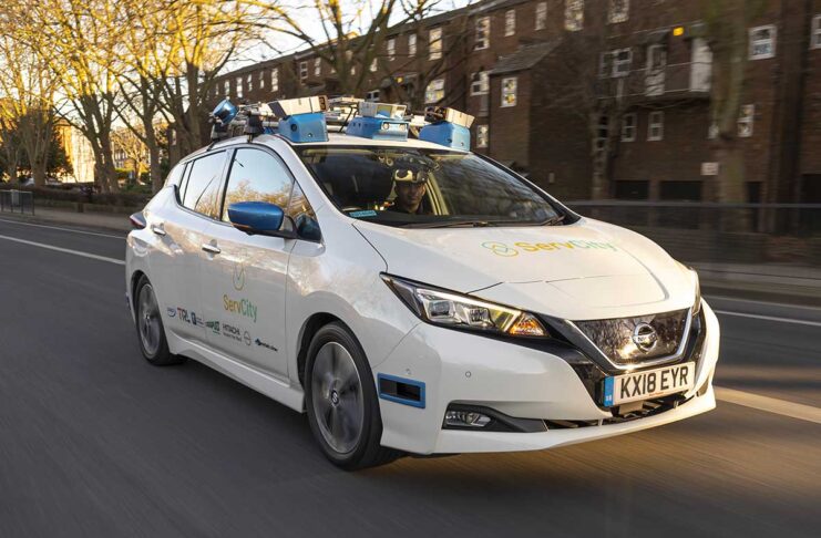 Nissan accelera verso la guida autonoma con ServCity