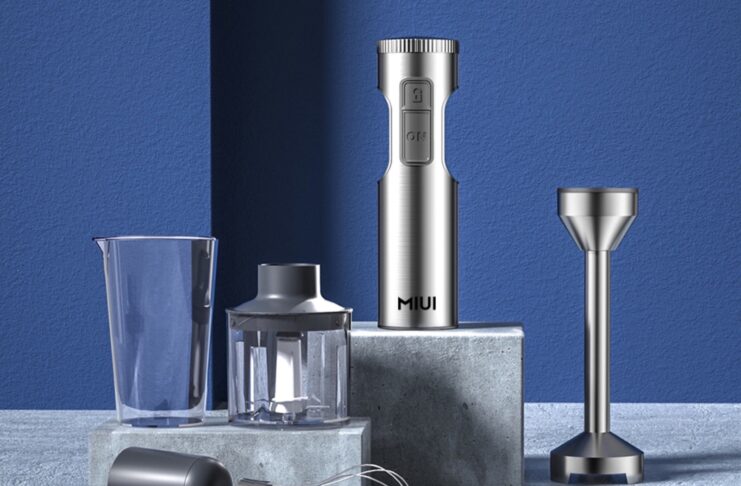 Frullatore, mixer e frusta: il kit scontato di 200 €