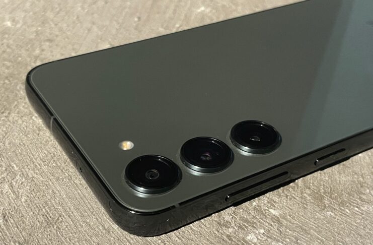 Samsung, primo contatto con la nuova serie Galaxy S23