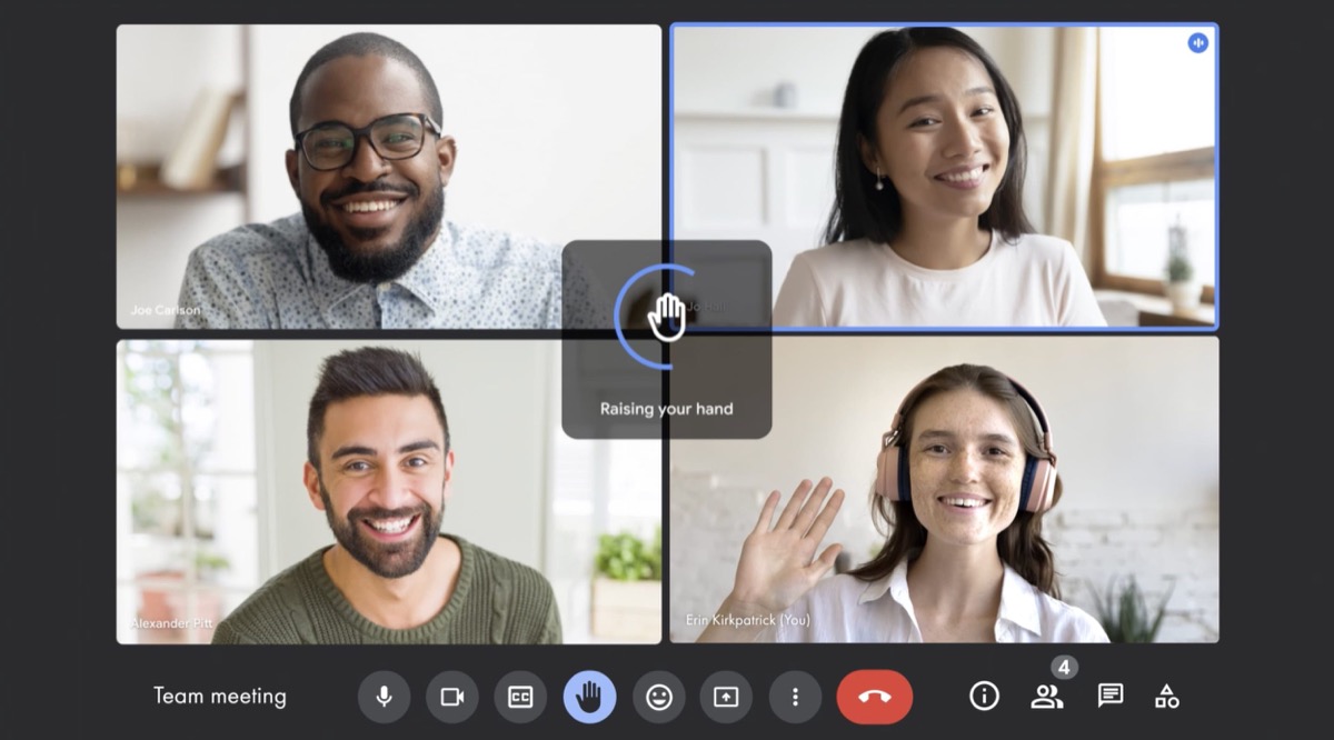 Google Meet con AI rileva la mano alzata in riunioni e lezioni Google Meet con AI rileva la mano alzata in riunioni e lezioni